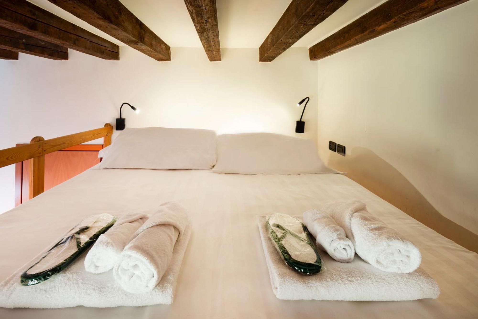 Lecco, 20 - In The Heart Of The Rainbow District